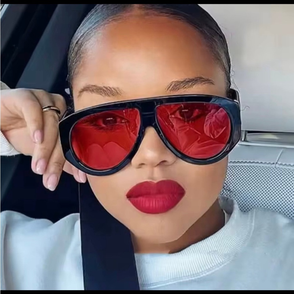 NEW Fashion Vintage Trendy Oversized Big T Frame Unisex Pilot Shades Sunglasses